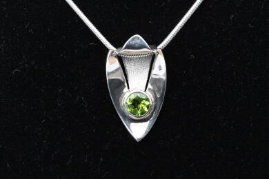 Oval Peridot Pendant in Sterling Silver - Image 2